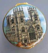 York Minster - Prestons - Staffordshire / Bilston Battersea Enamels Trinket Box picture