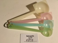 VINTAGE 1950s PASTEL TUPPER NESTING MEASURING SPOON SET Mates Green Blue Pink picture