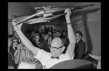 Lee Harvey Oswald Rifle PHOTO John F Kennedy Assassination Dallas Police picture
