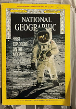 Vintage Dec 1969 National Geographic Apollo 11 Moon Landing WITH INTACT RECORD picture