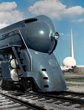 1939 NY Central Locomotive at World's Fair Old Photo 8.5