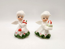 VINTAGE PR. CHRISTMAS ANGEL 2 FIGURINES HOLDING STOCKING & GIFTS MADE IN TAIWAN picture