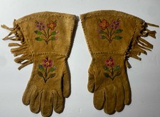 Native American Vintage Or Older Gloves Beaded Fringed Gauntlets picture