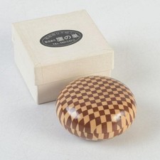 Tea Caddy Kougou Hakone Marquetry Hawk Nest Antique Elegant Openwork Wood picture