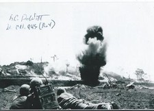 Leonard Dewitt signed 4x6 photo New Guinea Pacific Theater WW II Rare LOOK picture