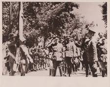 1940 Press Photo WWII German General Wietersheim Salutes Spanish Flag at Irun picture
