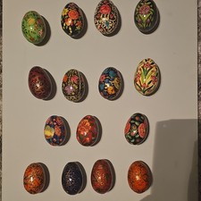 Lot of 15 Vintage Kashmiri Papier Mache Eggs Hand Painted Lacquer Floral 2.5-3 picture