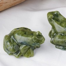 Xiuyu Serpentine Jade Carved Frog Pocket Stone Lovely Spiritual Crystal Gift picture