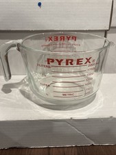 PYREX Red Lettering Vintage 8 Cup 64 oz 2000 ml 2 Liters Measuring Cup Bowl MINT picture