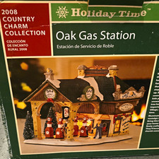 Holiday Time Country Charm 2008 Oak Gas Station Ceramic Christmas Village picture