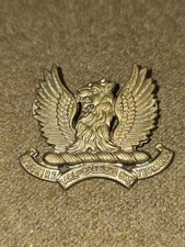 Vintage British Military Ayrshire Earl of Carrick's Own Cap Badge CLUTCHBACK picture
