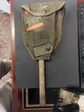 Vintage WW2 US Military Entrenching Tool Foldable Shovel w/Carrier picture