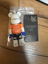 Medicom 100% Bearbrick Series 18 Gallery 1950 1:192 Kubrick Dunny Munny Qee picture