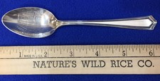 Teaspoon 1881 Roger Bros Lowell Pattern Silverplate Vintage Kerns Store 1922 picture