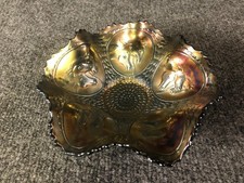 Vintage Fenton Iridencent Carnival Glass Ruffled Edge Horsehead Medallion Bowl picture