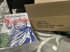 New RON ENGLISH’s Liberty Grin Original Green black light magic Statue Limited picture