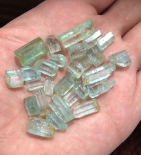 134 Cts Natural rough Nigerian emerald lot Bluish Green Color picture