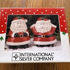 International Silver Company Santa Salt & Pepper Shaker Set  Super Cute 🎄🎅🌲 picture
