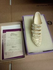Edwardian Grace Just The Right Shoe Raine Willitts 25024 1999 Original Box As Is picture