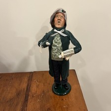 1989 BYERS CHOICE CHRISTMAS CAROLER Brown Hair Man Glasses Green Ruffle Outfit picture