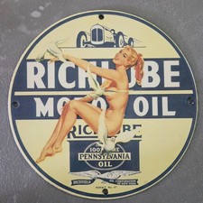 VINTAGE PORCELAIN RICHLUBE GAS & OIL STATION PUMP PLATE GARAGE MAN CAVE SIGN picture