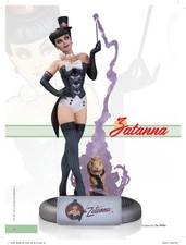 DC Bombshells Zatanna statue w/original art box  1st edition picture