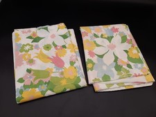 2 Vtg Mod Flower Power Pillowcases Cannon Monticello Standard 20x31 picture