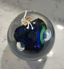 Marian Pyrcak Mouth Blown Crystal Paperweight Hand Made Poland Signed MP, 1 picture