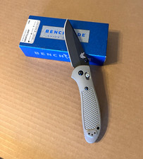 Benchmade Griptilian 551BK-S30V Pocketknife Gray Handle Black Blade Axis Lock picture