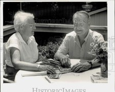 1984 Press Photo Ginny and Tom Huggins after trip to Brazil - lra76082 picture