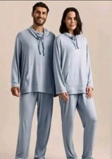 Emirates First Class Loungewear Pajamas Set Blue NEW Travel Airlines S M Stretch picture