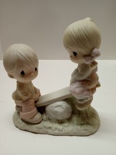 1977 Precious Moments Figurine”Love Lifted Me