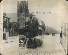 1929 Press Photo A novel street washer introduced in West Ham, England picture