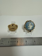 Vintage set of 2 Cameo & Crown Solid Perfume Compacts - 472 picture