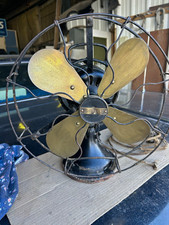Delco Light Antique 13 inch 32V 4-Blade Metal Table Fan Adjustable Tilt Head G E picture