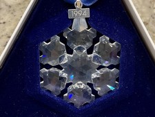 SWAROVSKI 1994 Annual Star Ornament With Box Paperwork and COA MPN 1940001 picture