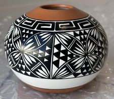 Vintage Vangie Tafoya NM Jemez Pueblo Pottery Vase, Cultural Art Decor Gifts picture