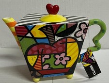 Romero Britto, Apple Teapot, #331304 (OPEN PACKAGE, SHIPS FREE) picture