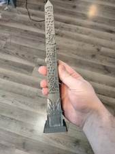 3d-printed Cleopatra's Needle at Embankment, London picture