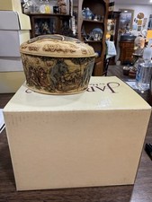 Harmony Kingdom Jardinia Tally Ho Lidded Cachepot By Martin Perry Studio picture