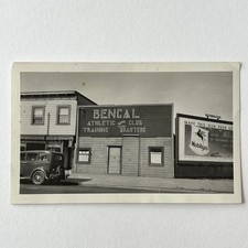 Vintage B&W Snapshot Photograph Bengal Athletic Club Training Boxing Mobilgas CA picture