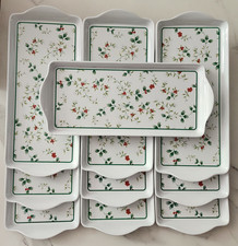 Eurita Reston Lloyd Pfalzgraff Winterberry Melamine Trays 15