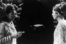 Joan Bennet Kathryn Leigh Scott of Dark Shadows Collinwood 1966 OLD PHOTO 1 picture