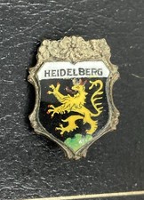 Heidelberg crest pin, vintage breweriana 7/8”x5/8” picture