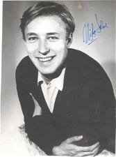 BRITISH FILM DIRECTOR, ACTOR, WRITER, SINGER MIKE SARNE, SIGNED VINTAGE PHOTO picture