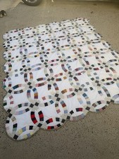 Vintage Double Wedding Ring Quilt Handmade Hand Quilted 88x74 picture