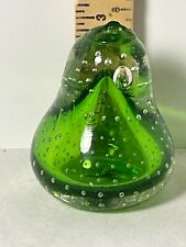 Pear-shaped, paperweight interior green design, top chip picture