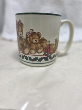 1987 Potpourri Press Vintage Christmas Bear Family Themed Coffee/ Beverage Mug picture
