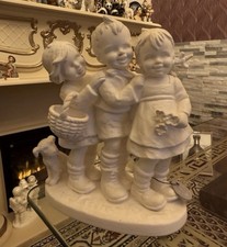 HTF from Goebel Hummel Archive Hummel Figurine 369 ENGOBE Work Pattern Single Piece picture