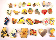 A Varied Lot of Pin Badges 30 x Badges Job Lot Various Designs (A) picture